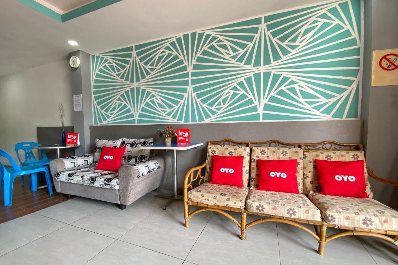 Spot On 90283 Twenty Seven Muntri Hotel Tanjung Bungah  Eksteriør billede